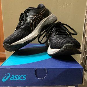 Used 1x Women's ASICS GT-2000 8 Size 8